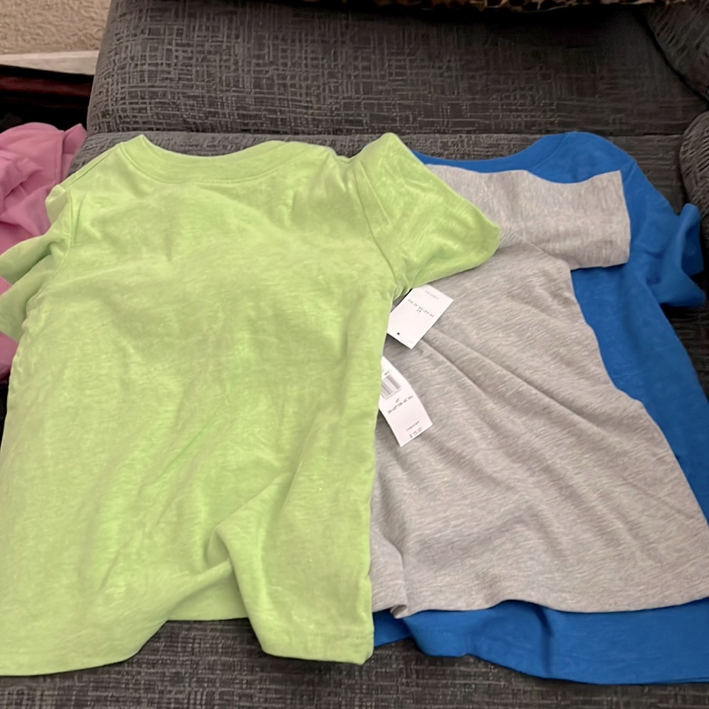 BNWT, Old Navy, Size 4T, Boys, Set of 3 short sleeve shirts